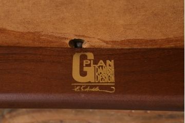 ヴィンテージ家具　G-PLAN(ジープラン)　Danishシリーズ　Larsen(ラーセン)　チーク材　ダイニングチェア(椅子、ビンテージ)(R-040612)