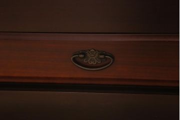 ヴィンテージ家具　カリン材(花梨材)　天板極厚　貫禄のある重厚な佇まいの関西火鉢(ローテーブル、長火鉢、座卓、リビングテーブル、囲炉裏、ビンテージ)(R-040617)