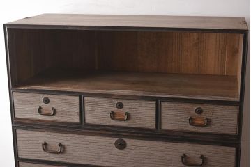 【簡易リペア限定品】アンティーク建具　和製アンティーク　昭和中期　総桐材　黒檀材　古い木肌が味わい深い上手物の3段重ね箪笥(衣装箪笥、引き出し、桐箪笥、桐たんす、和タンス、収納箪笥)(R-040622)
