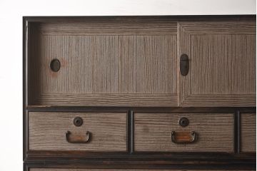 【簡易リペア限定品】アンティーク建具　和製アンティーク　昭和中期　総桐材　黒檀材　古い木肌が味わい深い上手物の3段重ね箪笥(衣装箪笥、引き出し、桐箪笥、桐たんす、和タンス、収納箪笥)(R-040622)
