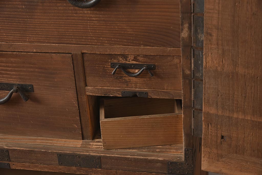 【貴重品・送料無料】アンティーク家具　明治〜大正時代　桐タンス 公式】アンティーク家具ラフジュ工房商品詳細ページアンティーク