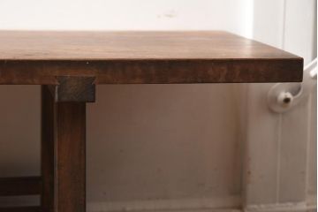 アンティーク家具　明治大正期　天板一枚板　レトロな雰囲気が魅力の文机(座机、飾り台)(R-040629)