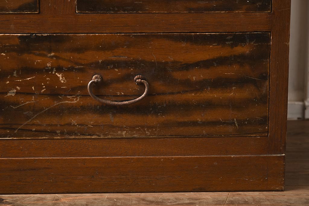 アンティーク家具　昭和中期　モールガラス　個性的なガラスの模様が目を惹く戸棚(収納棚、食器棚、キャビネット)(R-040631)