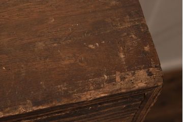 アンティーク家具　昭和初期　総桐材　すっきりとしたデザインが魅力の重ね箪笥(衣裳箪笥、引き出し、桐箪笥、桐たんす)(R-040632)