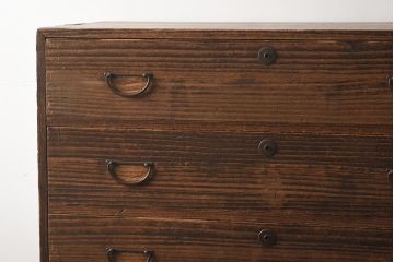 アンティーク家具　昭和初期　総桐材　すっきりとしたデザインが魅力の重ね箪笥(衣裳箪笥、引き出し、桐箪笥、桐たんす)(R-040632)