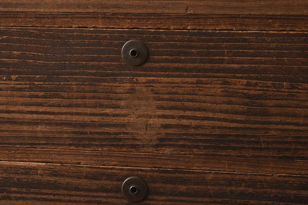 アンティーク家具　昭和初期　総桐材　すっきりとしたデザインが魅力の重ね箪笥(衣裳箪笥、引き出し、桐箪笥、桐たんす)(R-040632)