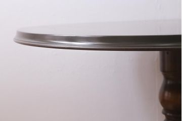 中古　ヴィンテージ家具　飛騨産業　穂高シリーズ　キツツキマーク　洗練された佇まいが魅力的な丸テーブル(ダイニングテーブル、カフェテーブル、ラウンドテーブル、ビンテージ)(R-040642)