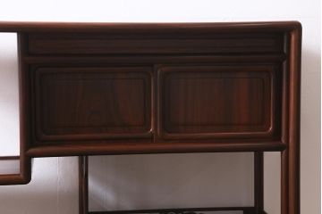 ビンテージ家具　国産　指物家具　森留八作　紫檀(シタン)の風合いが上品な雰囲気醸し出す飾り棚(茶棚、違い棚)(定価約60万円)(R-040649)