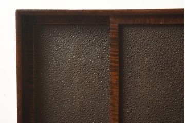 アンティーク家具　和製アンティーク　昭和初期　独特の木目が趣あふれるガラス戸棚(収納棚、キャビネット)(R-040652)
