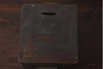 アンティーク家具　和製アンティーク　國松式安全錠　からくり付き小引き出し(卓上収納、小物入れ)(R-040670)