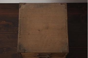 アンティーク家具　和製アンティーク　明治大正期　味わい深い和の雰囲気漂う小引き出し(小物収納)(R-040677)