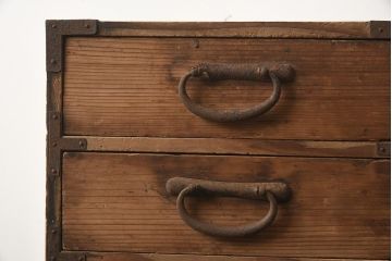 アンティーク家具　和製アンティーク　明治大正期　味わい深い和の雰囲気漂う小引き出し(小物収納)(R-040677)