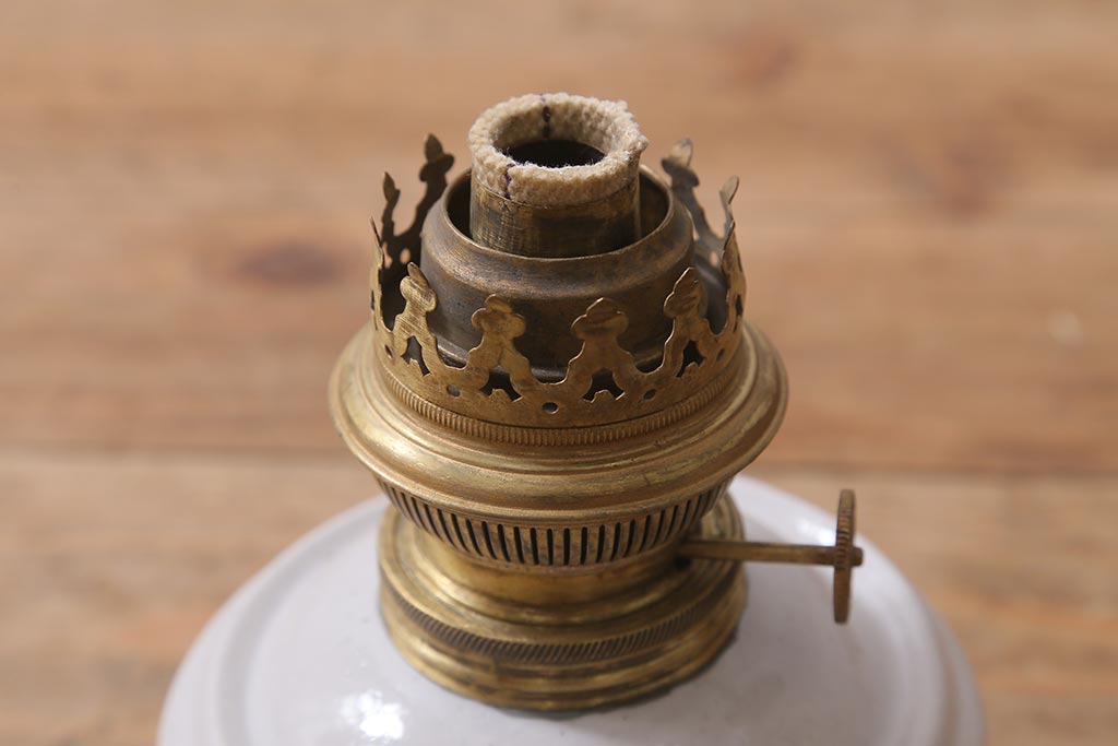 アンティーク雑貨　日本製　ASAHI　巻き芯14番　フリルシェードがおしゃれな吊り下げ式オイルランプ(ランタン、ハンギングランプ)(R-040686)