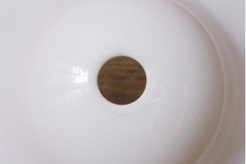 ビンテージ照明　ヨーロッパ製　ゆるやかな曲線が素敵なハット型のペンダントライト(天井照明)(R-040689)