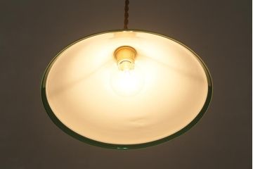 ヴィンテージ照明　ヨーロッパ　グリーンのラインが素敵な三角シェードのペンダントライト(吊り下げ照明、天井照明、シェード、ビンテージ)(R-040690)