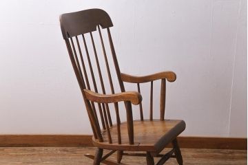 中古　飛騨産業　穂高　ナラ材　使い勝手のよいシンプルなロッキングチェア(アームチェア)(R-040696)