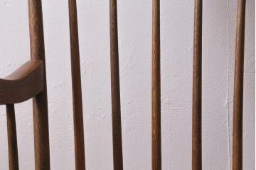 中古　飛騨産業　穂高　ナラ材　使い勝手のよいシンプルなロッキングチェア(アームチェア)(R-040696)