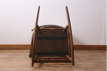 中古　飛騨産業　穂高　ナラ材　使い勝手のよいシンプルなロッキングチェア(アームチェア)(R-040696)