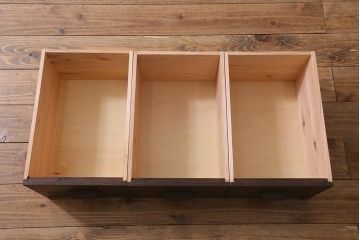 ラフジュ工房オリジナル　古材リメイク家具　引き出し付きパタパタ扉の下駄箱(収納棚、キャビネット)(R-040697)