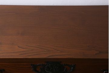 中古　伝統工芸　岩谷堂箪笥　天板リメイク・栗無垢材　重厚かつ上品な佇まいのチェスト(衣装箪笥、整理箪笥、引き出し)(R-040701)