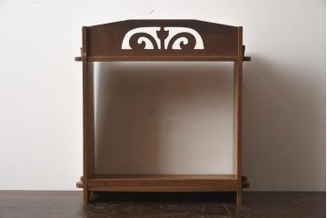 アンティーク雑貨　大正昭和初期　楔(くさび)式　チューリップの透かし彫りが可愛らしい小さなラック(ウッドシェルフ、飾り棚)(R-040703)