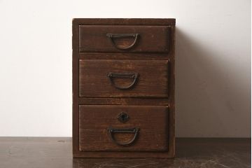 アンティーク家具　大正昭和初期　桐材　レトロな小引き出し(卓上収納、小物収納)(R-040705)