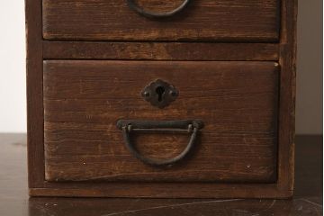 アンティーク家具　大正昭和初期　桐材　レトロな小引き出し(卓上収納、小物収納)(R-040705)