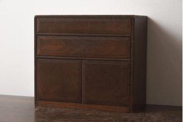 アンティーク家具　指物家具　桑材　上品な木味の小引き出し(卓上収納、小物収納)(R-040711)