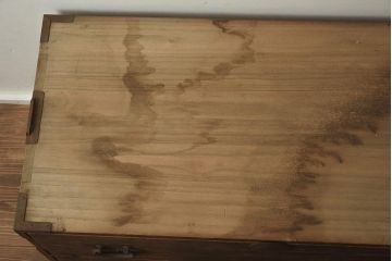 アンティーク家具　和製アンティーク　桐材　素朴な和の趣き漂う箪笥ローボード(ローチェスト、引き出し、衣装箪笥、桐箪笥、桐たんす)(R-040719)