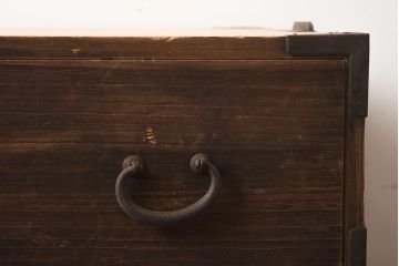 アンティーク家具　和製アンティーク　桐材　素朴な和の趣き漂う箪笥ローボード(ローチェスト、引き出し、衣装箪笥、桐箪笥、桐たんす)(R-040719)