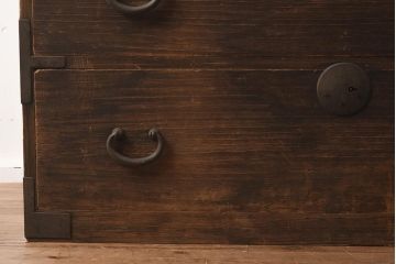 アンティーク家具　和製アンティーク　桐材　素朴な和の趣き漂う箪笥ローボード(ローチェスト、引き出し、衣装箪笥、桐箪笥、桐たんす)(R-040719)