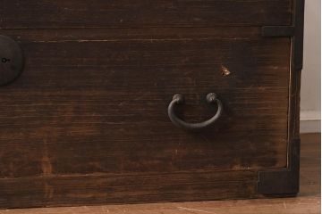 アンティーク家具　和製アンティーク　桐材　素朴な和の趣き漂う箪笥ローボード(ローチェスト、引き出し、衣装箪笥、桐箪笥、桐たんす)(R-040719)