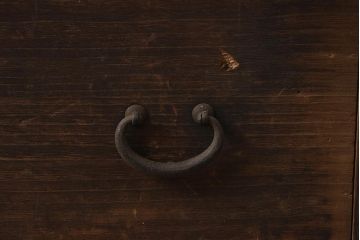 アンティーク家具　和製アンティーク　桐材　素朴な和の趣き漂う箪笥ローボード(ローチェスト、引き出し、衣装箪笥、桐箪笥、桐たんす)(R-040719)