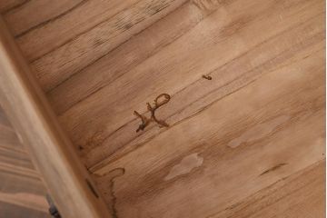 アンティーク家具　和製アンティーク　桐材　素朴な和の趣き漂う箪笥ローボード(ローチェスト、引き出し、衣装箪笥、桐箪笥、桐たんす)(R-040719)