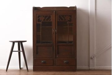 レトロ家具　大正ロマン　栓材　扉の透かしが上品な本箱(ブックケース、収納棚、キャビネット)(R-040721)