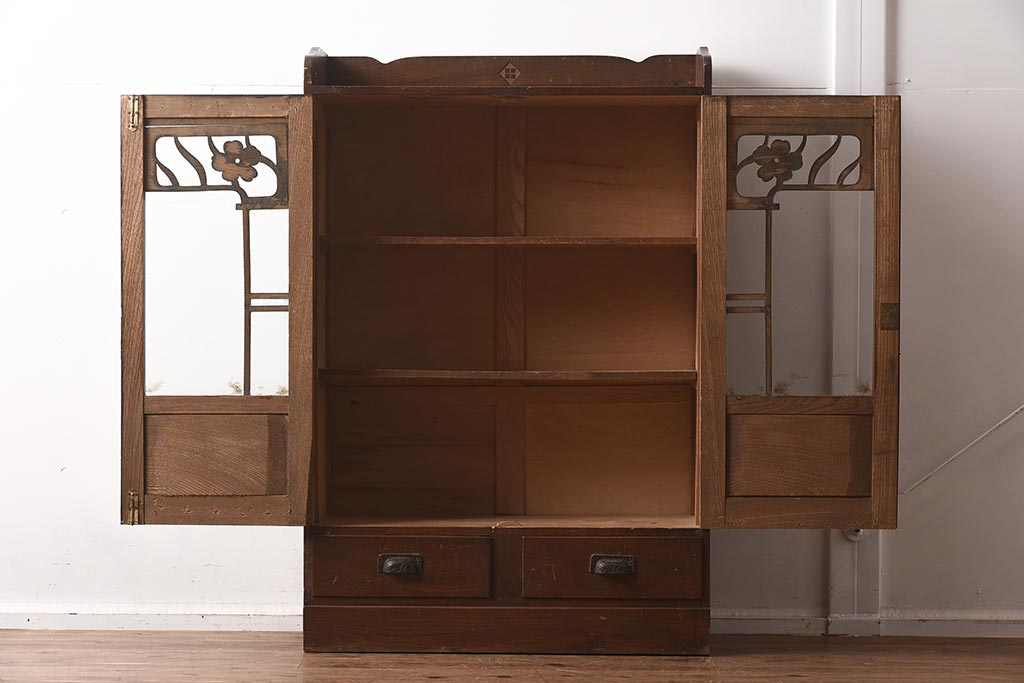 レトロ家具　大正ロマン　栓材　扉の透かしが上品な本箱(ブックケース、収納棚、キャビネット)(R-040721)