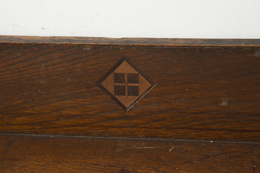 レトロ家具　大正ロマン　栓材　扉の透かしが上品な本箱(ブックケース、収納棚、キャビネット)(R-040721)