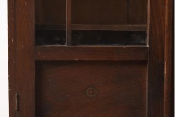 レトロ家具　大正ロマン　栓材　扉の透かしが上品な本箱(ブックケース、収納棚、キャビネット)(R-040721)