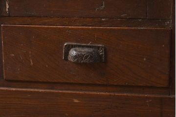 レトロ家具　大正ロマン　栓材　扉の透かしが上品な本箱(ブックケース、収納棚、キャビネット)(R-040721)