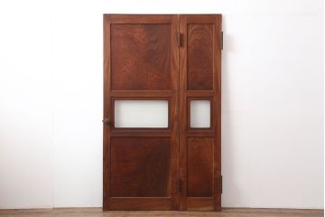 アンティーク家具　和製アンティーク　大正昭和初期　激レア　両開き　美しい杢目の総ケヤキ材でつくられた折り戸1対(親子ドア、木製ドア、扉)(R-040727)