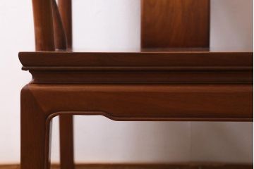 ヴィンテージ家具　カリン材　螺鈿象嵌　高級感漂う上品な佇まいが魅力のアームチェア(板座チェア、椅子、ビンテージ、花梨材)(R-040730)