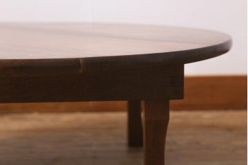 レトロ家具　昭和初期　栓材　温かみのある素朴な雰囲気が魅力の丸ちゃぶ台(折りたたみテーブル、座卓、ローテーブル)(R-040734)