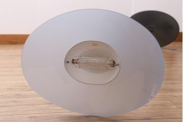 ヴィンテージ照明　イタリア　Artemide(アルテミデ)・Tebe(テベ)　モダンな雰囲気を醸し出すスタンドライト(フロアライト、スタンドライト、ビンテージ)(R-040736)