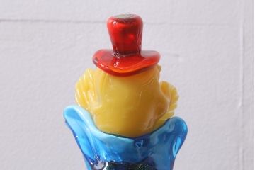 アンティーク雑貨　イタリア製　ヴェネチアンガラス　MURANO(ムラノ)　カラフルな色合いが目を惹くガラス製のピエロの置物(ディスプレイ雑貨)(R-040738)