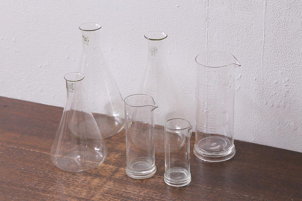 レトロ雑貨　昭和レトロ　実験器具　ビーカーセット6点(メスシリンダー、三角フラスコ)(R-040751)