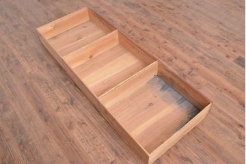 和製アンティーク　前面ケヤキ材　重厚感のある佇まいが魅力的な重ね収納棚(水屋箪笥、収納箪笥、キャビネット)(R-040762)