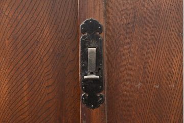 和製アンティーク　前面ケヤキ材　重厚感のある佇まいが魅力的な重ね収納棚(水屋箪笥、収納箪笥、キャビネット)(R-040762)