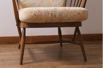 ヴィンテージ家具　ERCOL(アーコール)　エバーグリーン　エレガントな雰囲気漂う1人掛けイージーチェア(ラウンジチェア、アームチェア、椅子、ソファ、ビンテージ)(R-040772)