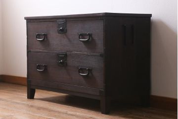アンティーク家具　明治期　脚付きリメイク　総桐材の上質な箪笥ローボード(衣装箪笥、チェスト、引き出し、リビングボード、和タンス、桐箪笥、桐たんす)(R-040779)