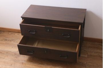 アンティーク家具　明治期　脚付きリメイク　総桐材の上質な箪笥ローボード(衣装箪笥、チェスト、引き出し、リビングボード、和タンス、桐箪笥、桐たんす)(R-040779)
